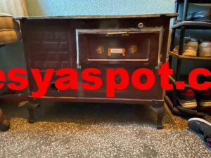 Kuzine soba sağlam kullanılmış soba iş görür (ısınmak için çeşitli ısıtıcı araçlar)