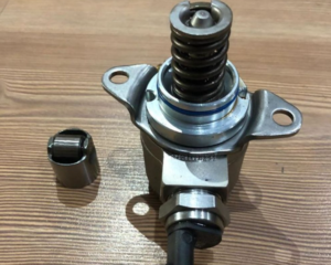 Çıkma VW AUDİ SEAT SKODA Çıkma Benzin Pompası ikinci el temiz